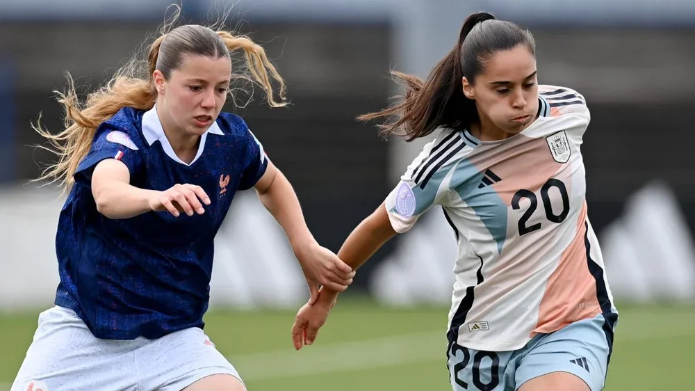 España se enfrenta a Polonia este lunes 11 de mayo en la fase de grupos del Europeo sub-17