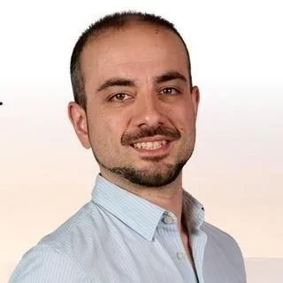 Sergio R. Viñas